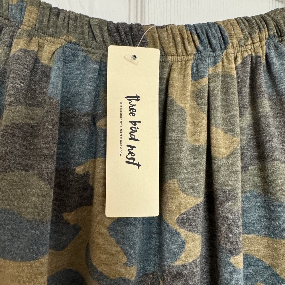 Three Bird Nest Camo Skirt S/M